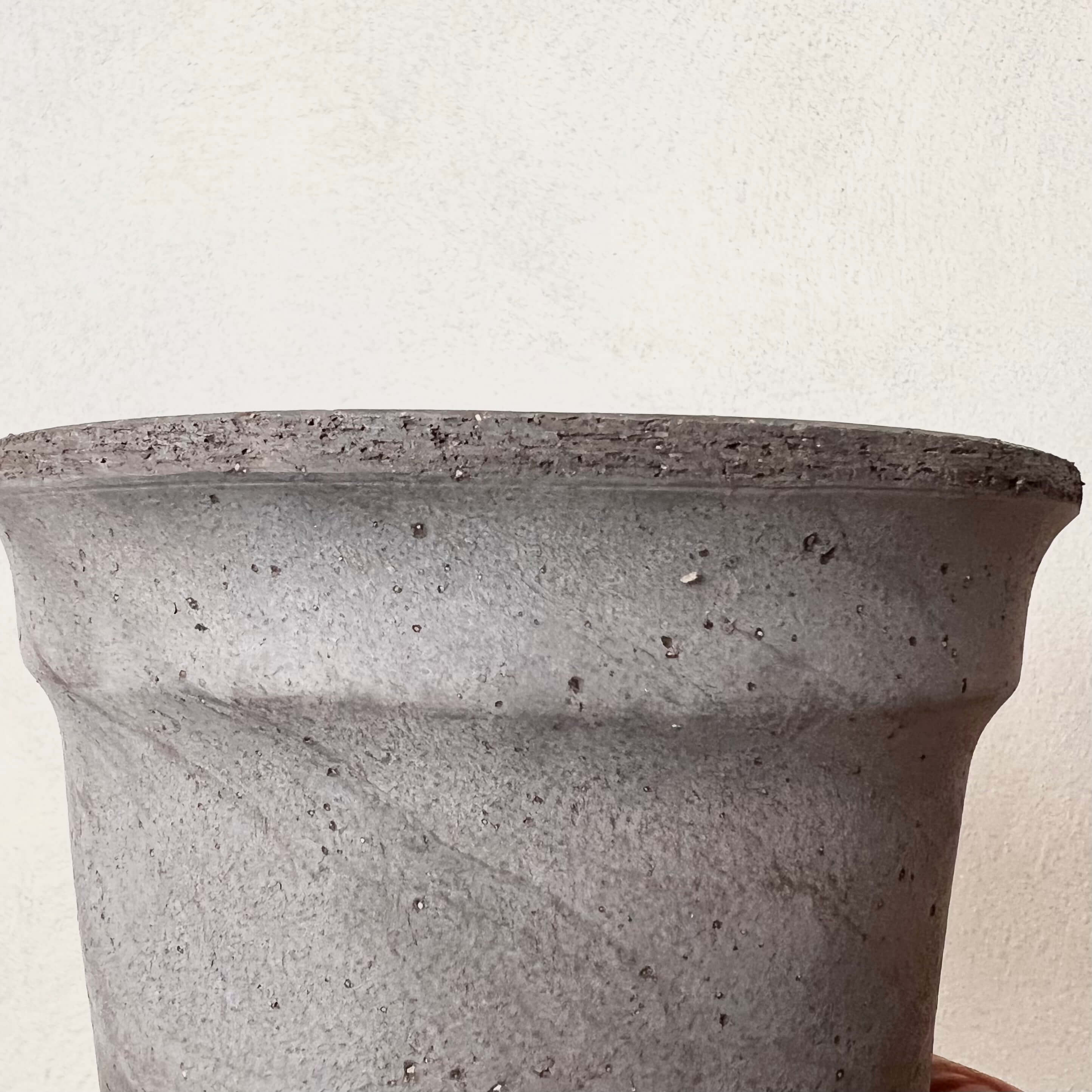 Vaso BELL /terracotta grigia