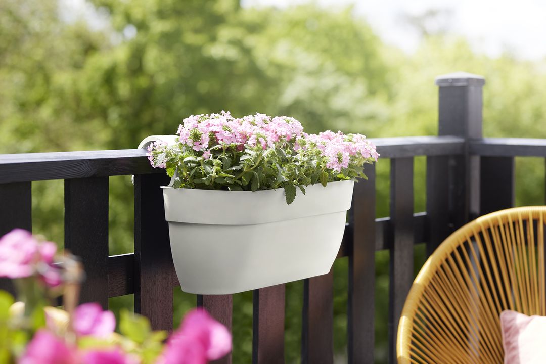 Vibia Campana easy hanger L silky white 4