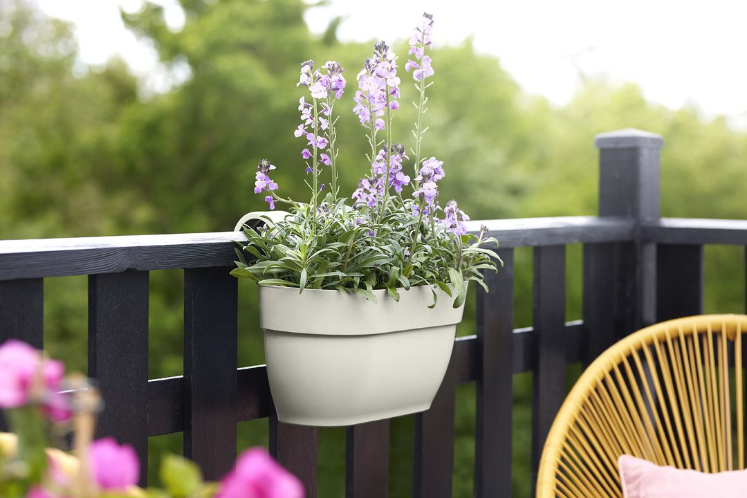 Vibia Campana easy hanger M silky white 4