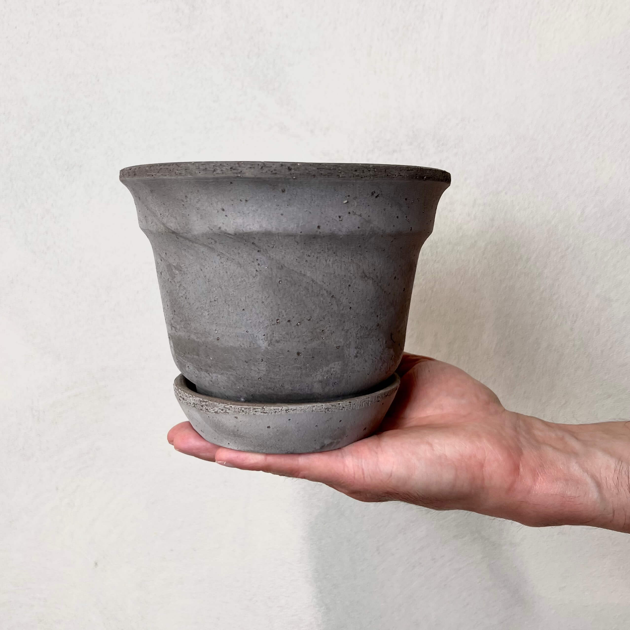 Vaso BELL /terracotta grigia