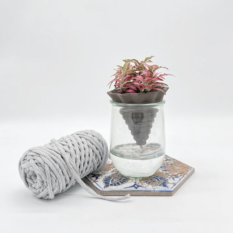NOMADE /Vaso autoirrigante