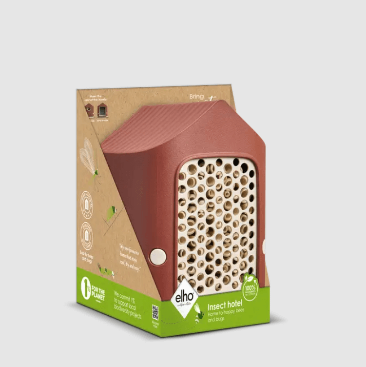 Hotel per insetti /Cosy insect hotel